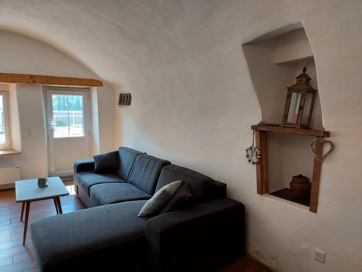 Appartement Voute En Gruyere Dans L'Intyamon Enney Exterior foto